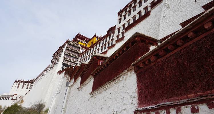 Lhasa and Ganden Tour